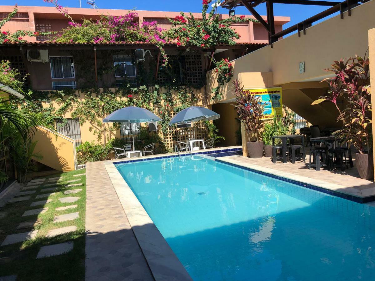 Апартаменти Ap Beirar Mar Com Piscina Кабу-ді-Санту-Агостінью Екстер'єр фото